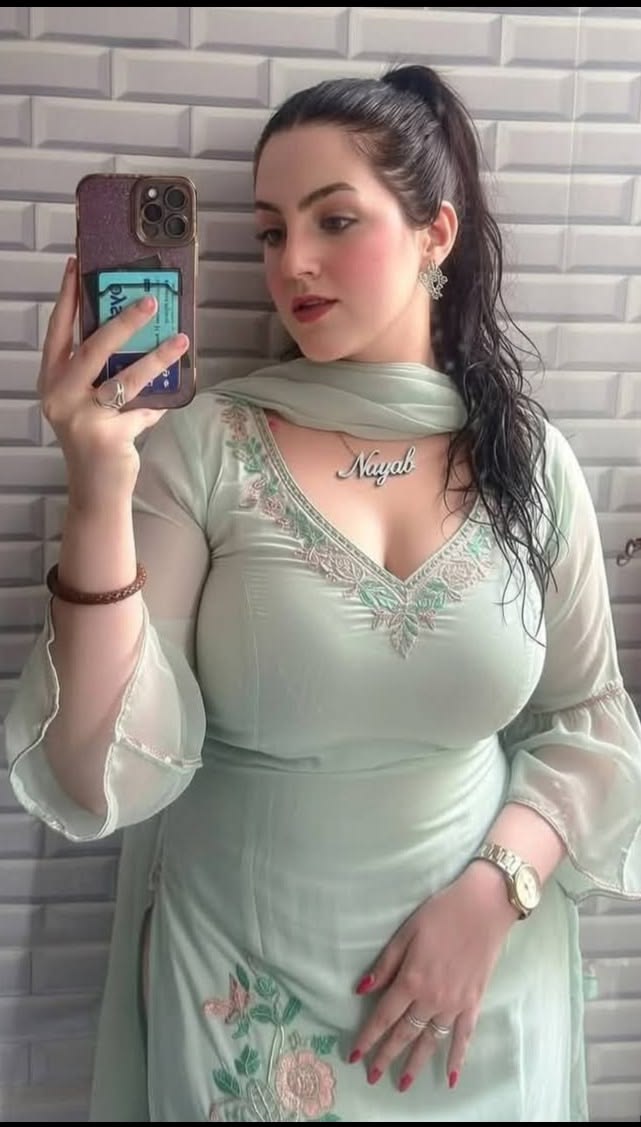 Escorts at Marriott Hotel Karachi